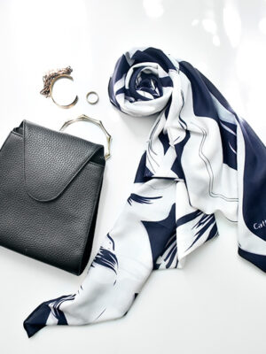 خریدروسری سرمه ای کاتلیا