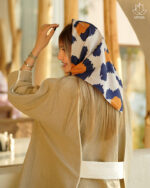 روسری کرم ابریشمی