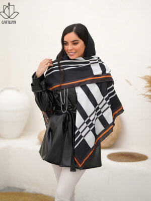 روسری مشکی سفید