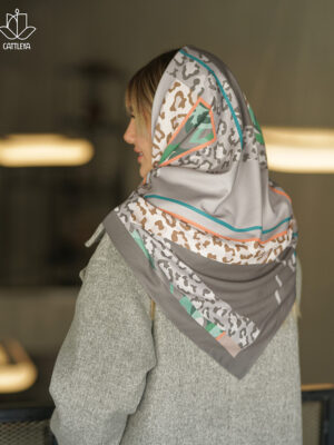 مدیوم اسکارف