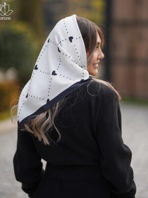 بیبی اسکارف قلبی