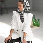 روسری طرح چهارخانه مشکی سفید