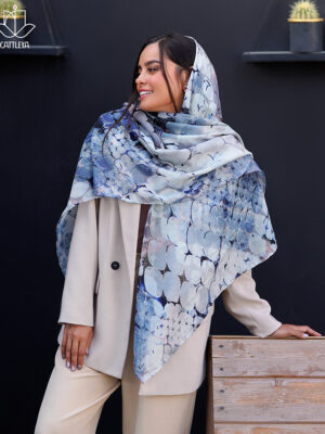 روسری پوست ماری آبی