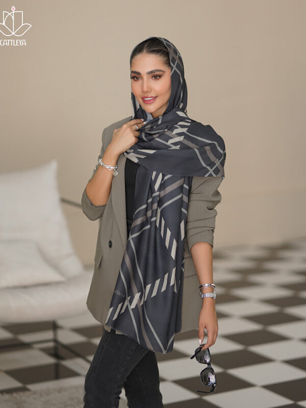 شال مشکی طوسی