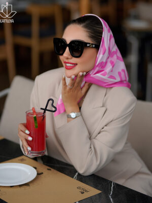 بیبی اسکارف صورتی