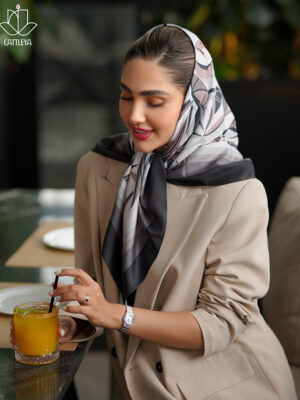 مدیوم اسکارف ابریشمی