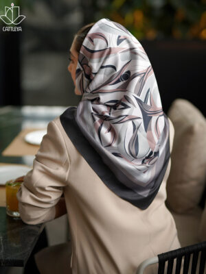 مدیوم اسکارف شیک