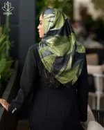 روسری طرح دار