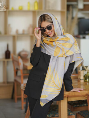 روسری طوسی زرد