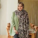 شال پاییزه طرحدار قهوه ای