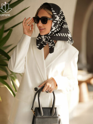 بیبی اسکارف سیاه و سفید
