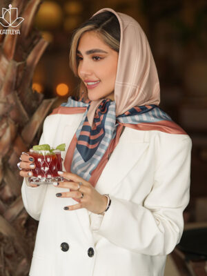 مدیوم اسکارف حاشیه دار