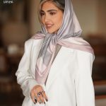 خوشرنگ و زیبا