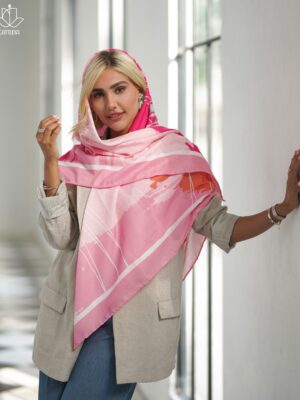 روسری صورتی