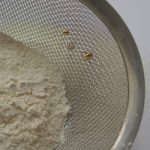 پک گوشواره قلب منجوق کد 26