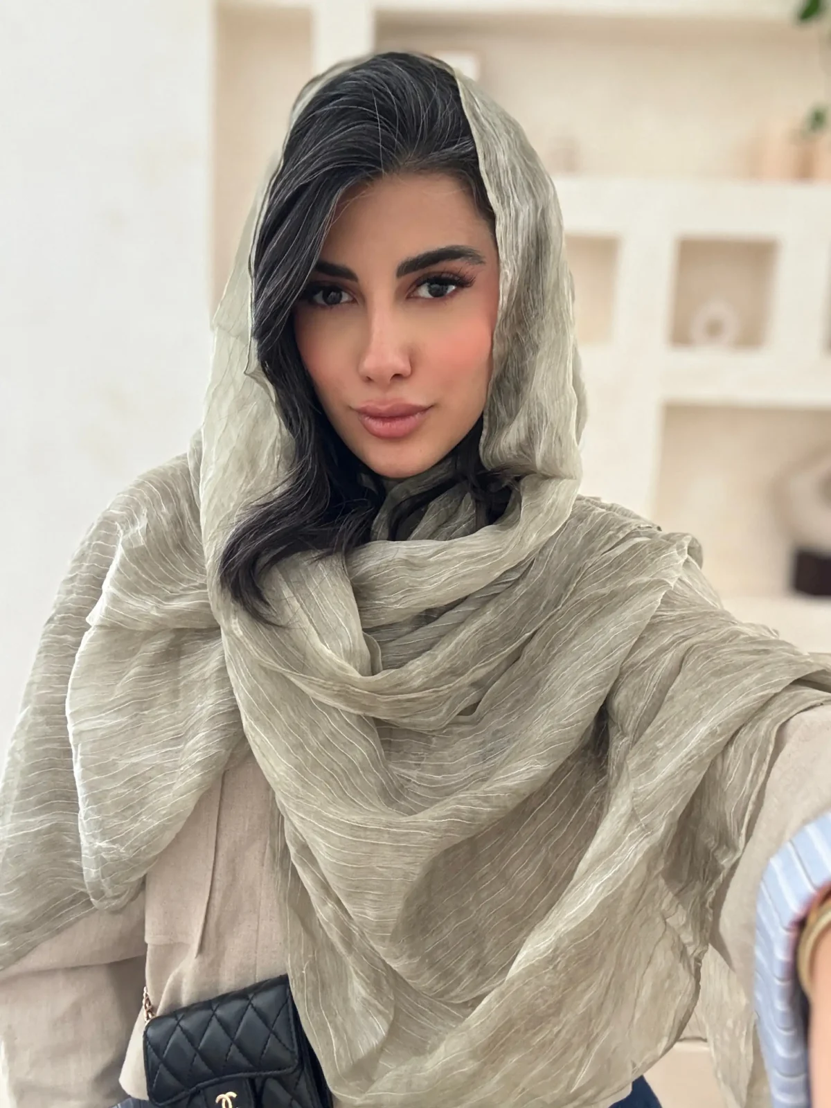 شال حریر