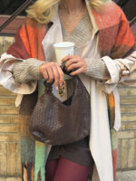 کیف برگ آذر