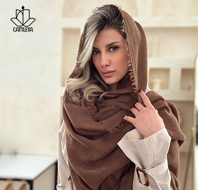شال قهوه ای زمستانه