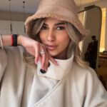 کلاه باکت دو رو رنگ کرم