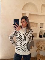 پلیور V-line کرم مشکی