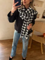 شال چهارخونه سفید مشکی - Image 2