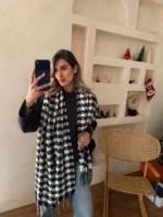 شال چهارخونه سفید مشکی - Image 3