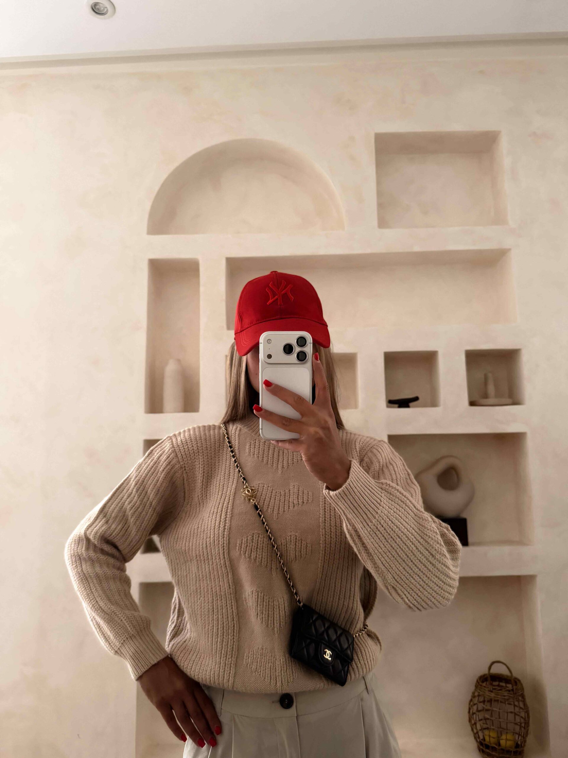 LIQA8075 پلیور کرم givingz - Image 1