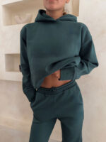 ست هودی و شلوار سبز