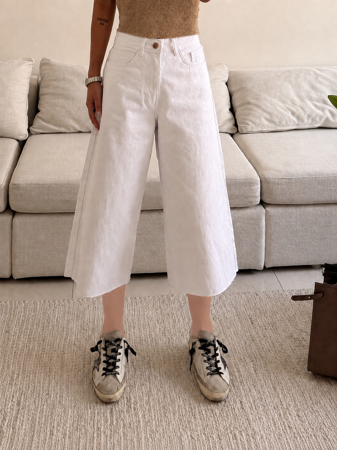 vdImage Jul 7, 2026 at 05_17_42 PM (1) شلوار جین واید لگ کراپ Bershka | Clean Summer Fit - Image 1