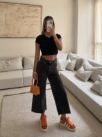 ZARA | Cropped Relaxed Straight - Image 2