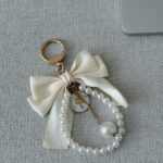 Vanila Pearl charm