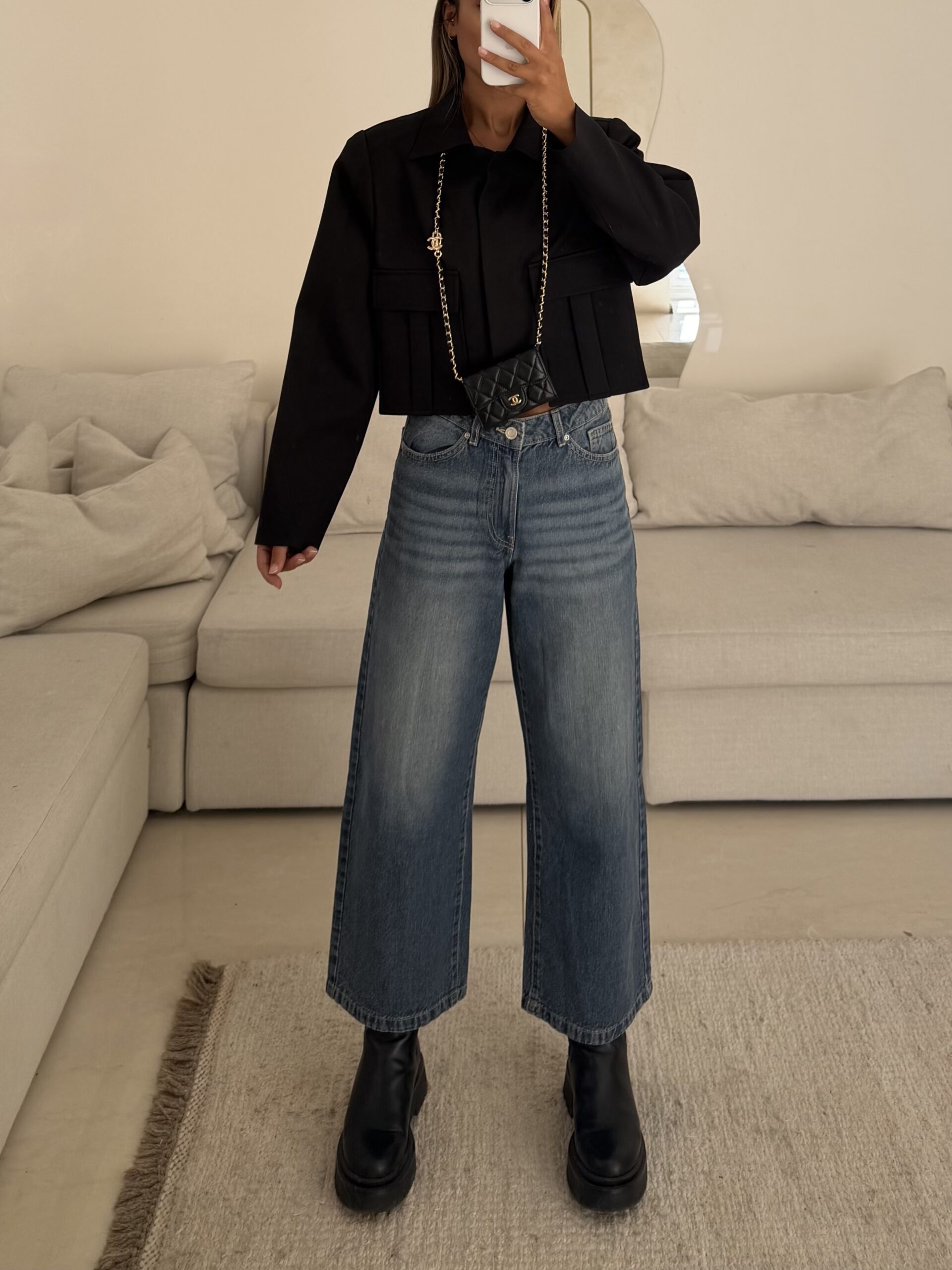 IMG_0802 Pullandbear Cropped Wide-Leg Jeans –Indigo Blue - Image 1